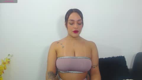 renatabrownn28 online show from 04-25-26, 09:45