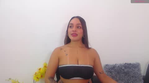 Snapshot of renatabrownn28 chatting on 06-04-26, 06:36 renatabrownn28 online show from 06-04-26, 06:36