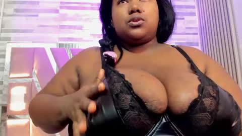 Snapshot of renatafoxter chatting on 07-04-26, 11:27 nataly online show from 07-04-26, 11:27