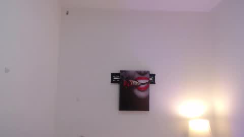 Snapshot of renataj chatting on 11-17-25, 06:57 renataj online show from 11-17-25, 06:57