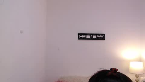 Snapshot of renataj chatting on 11-22-25, 09:19 renataj online show from 11-22-25, 09:19