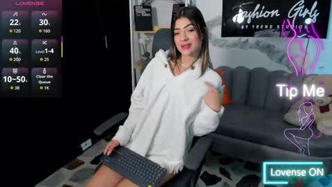 Renata online show from 12-19-25, 12:45