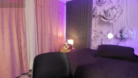 Renata online show from 04-23-26, 04:35