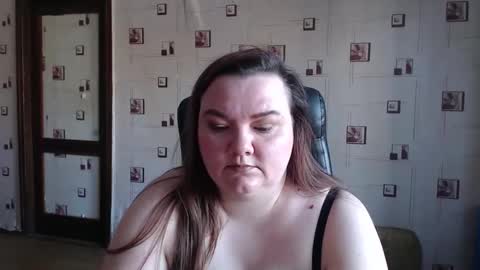 Snapshot of renataoia chatting on 02-22-26, 12:36 renataoia online show from 02-22-26, 12:36