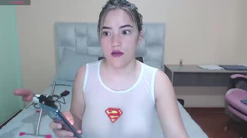 sofia online show from 09-15-25, 03:23