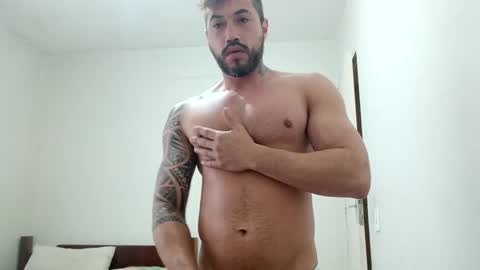 Snapshot of renatocavedon1 chatting on 10-26-25, 09:04 renatocavedon1 online show from 10-26-25, 09:04