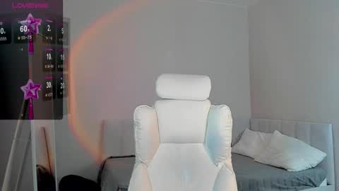 Rene online show from 12-03-25, 12:36