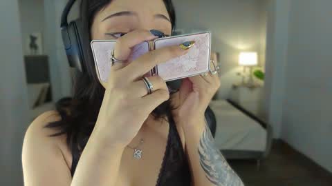 Renee Shelby online show from 09-13-25, 09:25