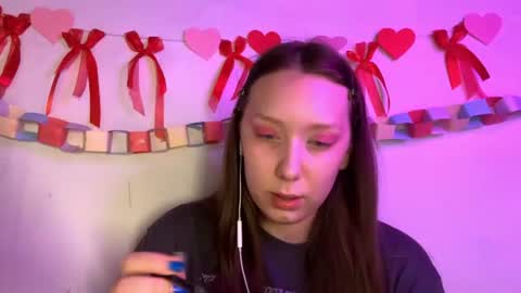 Snapshot of reneekinstle chatting on 07-31-26, 09:25 Jina online show from 07-31-26, 09:25