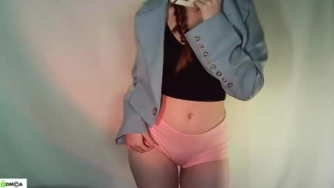 Renesme White Im here from Monday to Friday online show from 05-14-26, 02:07