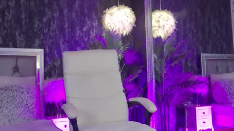 renesmesweet online show from 03-21-26, 06:40