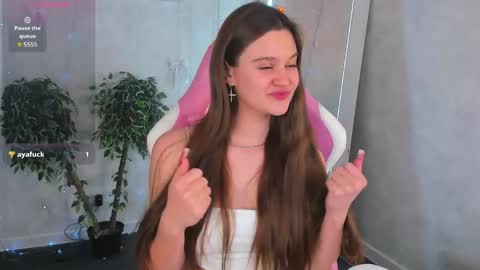 Snapshot of renesmy_black chatting on 05-27-26, 01:57 Renesmy online show from 05-27-26, 01:57