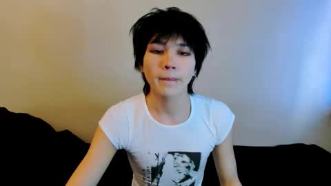 Snapshot of rennuts chatting on 12-20-24, 12:16 rennuts online show from 12-20-24, 12:16