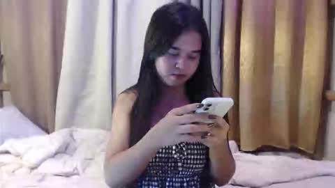 Snapshot of rennygurl chatting on 05-04-26, 10:55 rennygurl online show from 05-04-26, 10:55