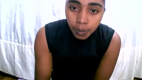 Snapshot of rephaleta chatting on 05-18-26, 06:19 Rephaleta online show from 05-18-26, 06:19