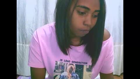 Snapshot of rephaleta chatting on 05-23-26, 07:35 Rephaleta online show from 05-23-26, 07:35