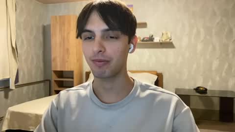 Snapshot of requiemshine chatting on 05-16-26, 12:26 requiemshine online show from 05-16-26, 12:26