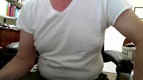 RespectfullyYours69 online show from 06-18-26, 11:36