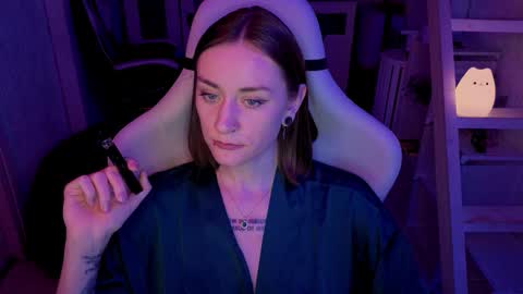 Snapshot of retromarie chatting on 02-26-26, 03:33 Rie online show from 02-26-26, 03:33