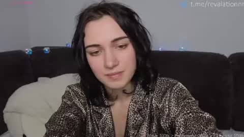 Snapshot of revalation_ chatting on 07-24-26, 02:48 Ewiwi online show from 07-24-26, 02:48