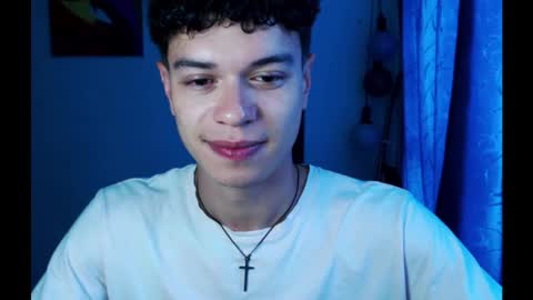 Snapshot of rexbunnybody chatting on 12-21-25, 04:58 Rex online show from 12-21-25, 04:58