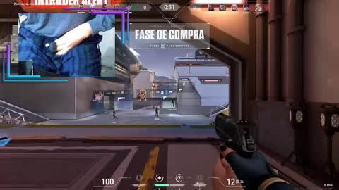 Snapshot of reynspen chatting on 11-16-25, 02:17 Reynspen online show from 11-16-25, 02:17