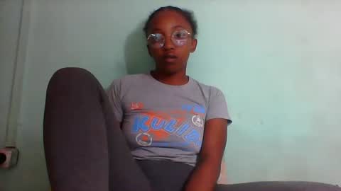 rhesa404090 online show from 03-07-26, 07:27