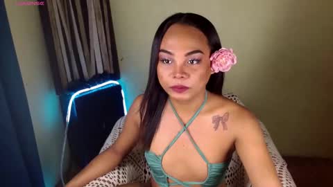 Snapshot of rhianasollway69 chatting on 12-17-25, 06:19 rhianasollway69 online show from 12-17-25, 06:19