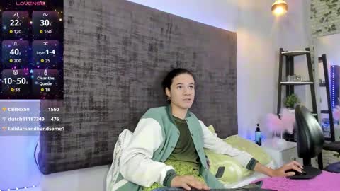 rhiannacoral online show from 09-28-25, 04:51