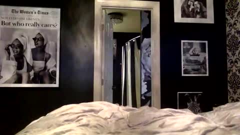 Snapshot of rhino28ab26 chatting on 11-19-25, 05:02 Rhino online show from 11-19-25, 05:02