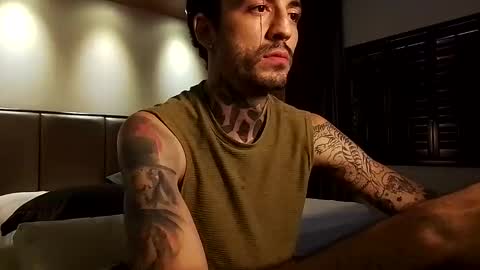 rhinoley online show from 03-18-26, 08:34