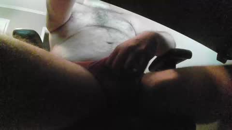 Snapshot of rhv3 chatting on 10-24-25, 04:31 rhv3 online show from 10-24-25, 04:31