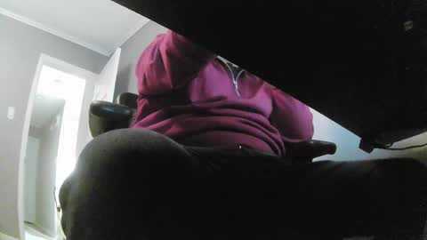 Snapshot of rhv3 chatting on 11-11-25, 02:22 rhv3 online show from 11-11-25, 02:22