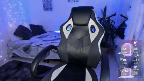 RianaK online show from 09-15-25, 02:11