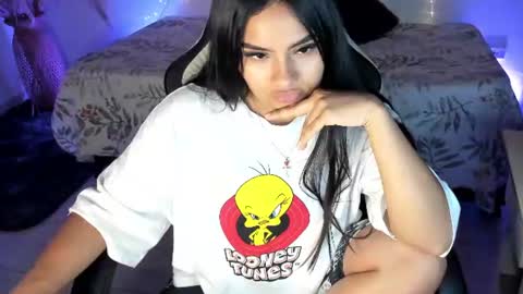 Snapshot of riana_kean chatting on 07-13-26, 12:57 RianaK online show from 07-13-26, 12:57