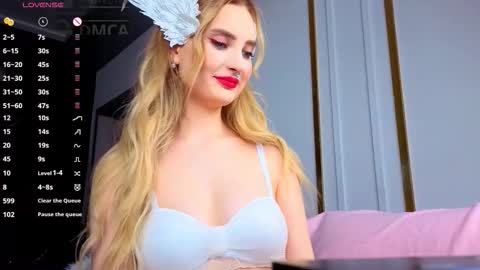 Ria Woods online show from 03-09-26, 07:56