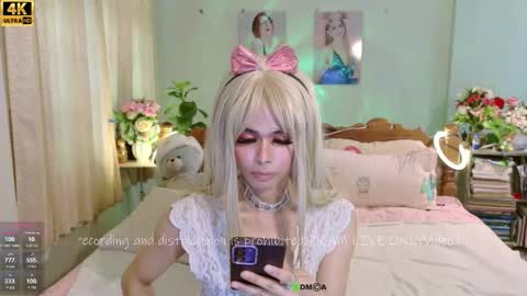 Snapshot of ribbinbovkoy chatting on 09-17-25, 03:08 ribbinbovkoy online show from 09-17-25, 03:08