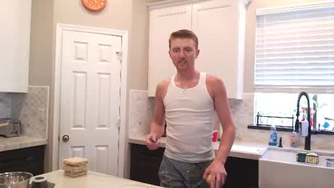 Snapshot of richiewest chatting on 06-27-26, 12:04 Richie online show from 06-27-26, 12:04