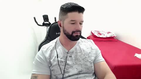 Snapshot of richrolland chatting on 03-05-25, 11:16 Rickseduction online show from 03-05-25, 11:16