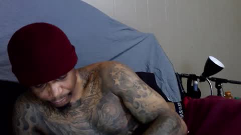 Snapshot of rickavelli chatting on 10-30-25, 05:46 Rick online show from 10-30-25, 05:46