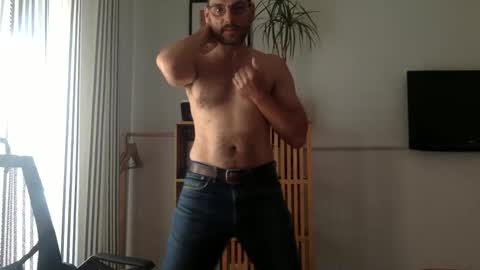 Snapshot of rickcamman chatting on 02-06-25, 08:50 Rick online show from 02-06-25, 08:50