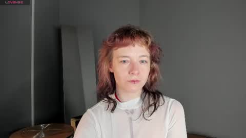 Snapshot of ricki_bloom chatting on 06-30-26, 01:06 Ricki online show from 06-30-26, 01:06