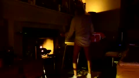 PINK HOLE TWINK online show from 03-16-26, 01:00