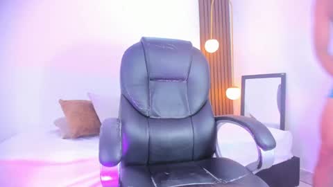 Snapshot of ricky_owens1 chatting on 12-03-24, 08:39 Ricky online show from 12-03-24, 08:39