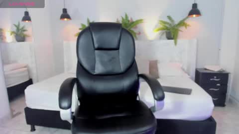 Snapshot of ricky_owens1 chatting on 02-21-25, 10:26 Ricky online show from 02-21-25, 10:26