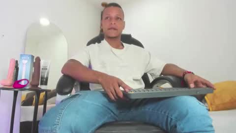 Snapshot of ricky_owens1 chatting on 09-24-25, 01:47 Ricky online show from 09-24-25, 01:47