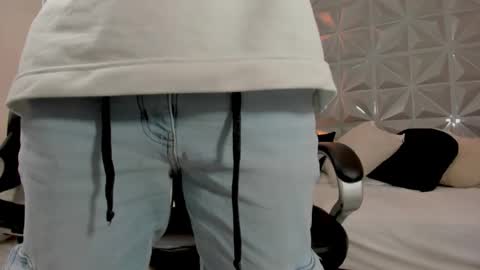 Snapshot of ricky_owens1 chatting on 11-22-25, 07:02 Ricky online show from 11-22-25, 07:02