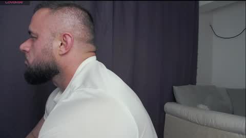 rickymiami1 online show from 04-12-26, 06:46