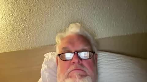 rico76001 online show from 04-12-26, 05:23