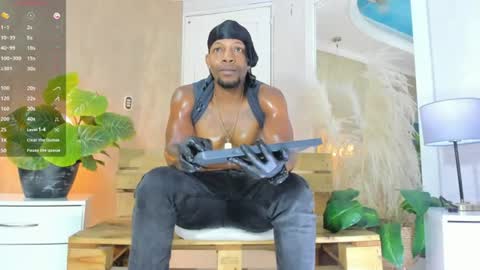 Snapshot of ricobrown777 chatting on 07-11-26, 03:53 RicoBrowm online show from 07-11-26, 03:53